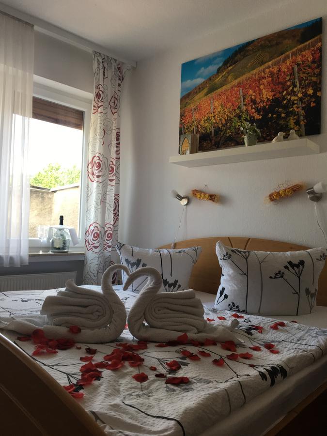 Pension "Am Markt" Treis-Karden Luaran gambar
